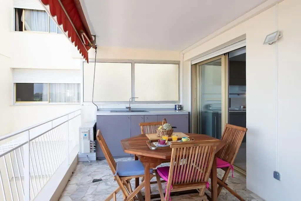 Apartmán A2 - 1 Bdr Antibes Sea & Port View - Ac, Garage & Terrace
